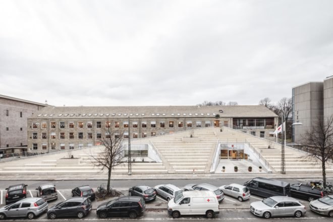 roof with steps for sitting