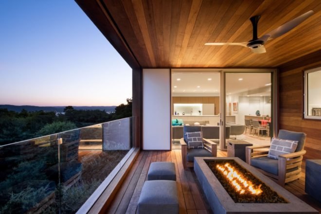 covered outdoor patio with modern firepit