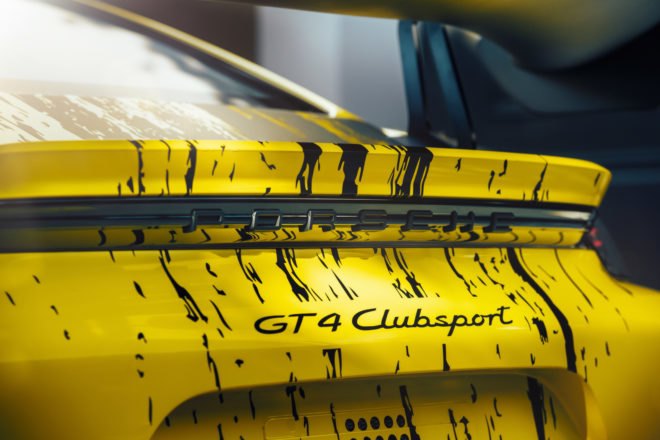 rear end of porsche cayman