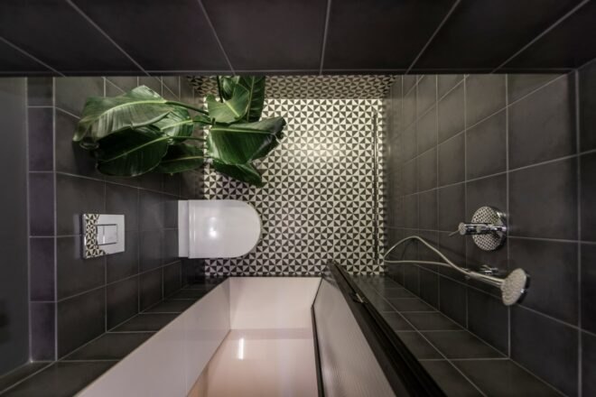 aerial shot of black and white bathroom