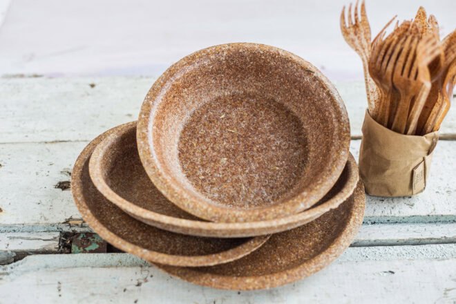 brown biodegradable tableware