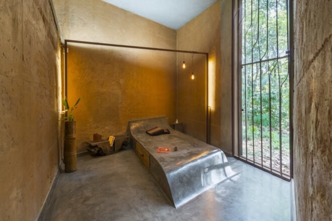 floors rise up into a bed shape