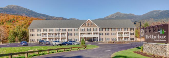 exterior of Glen House hotel in New Hampshire