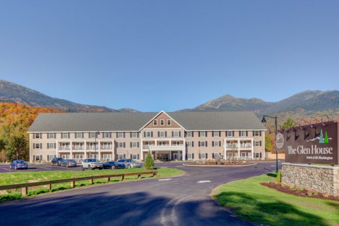 exterior of Glen House hotel in New Hampshire