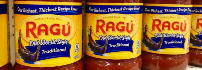 jars of Ragú pasta sauce on grocery store shelf