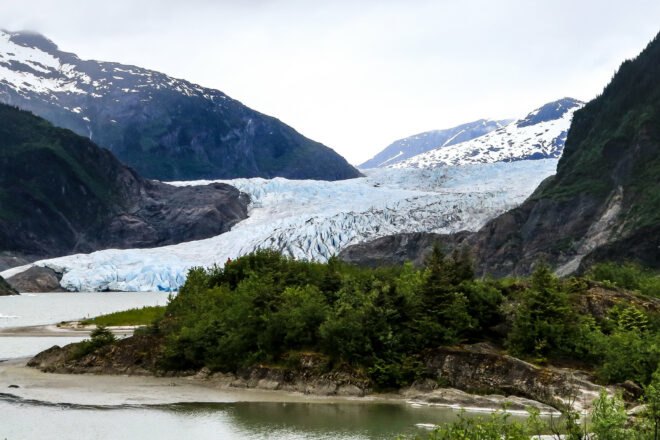 mountains and trees in Tongass National Park