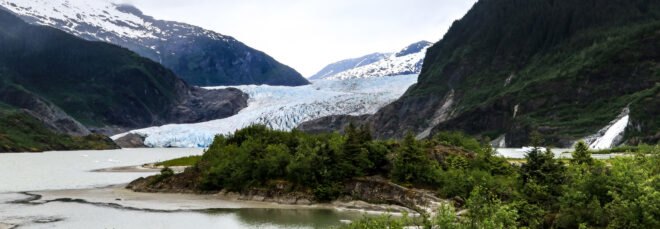 mountains and trees in Tongass National Park