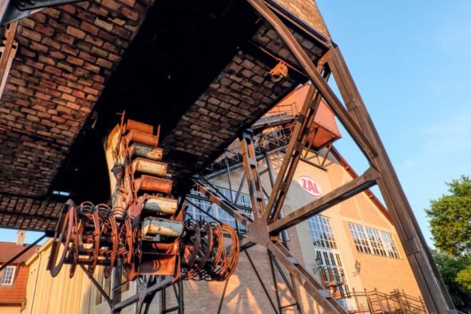 metal framed structure.
