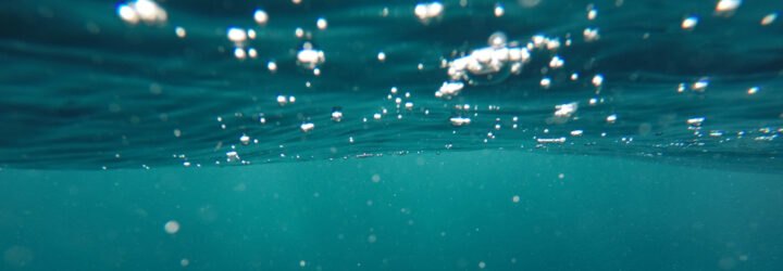 underwater ocean with bubbles