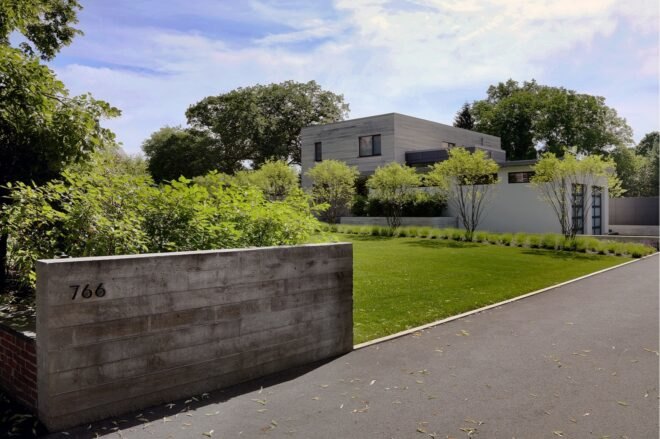modern home design comprised of several cubed volumes