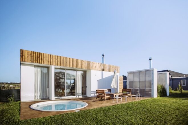wood patio with round pool