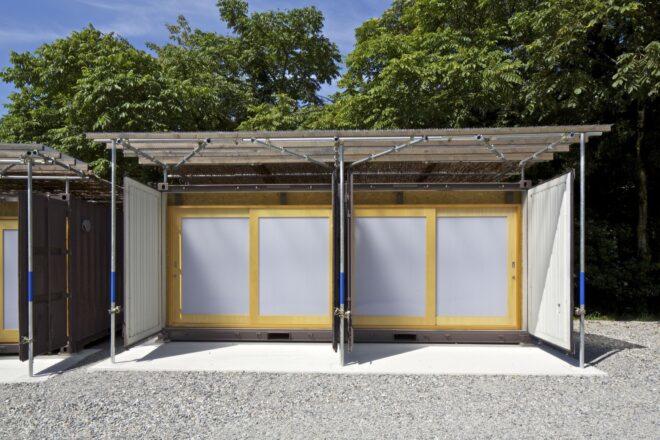 gray and yellow covered pavilion
