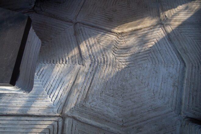 3D-printed concrete tool paths designing floor tiles
