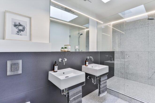 bathroom with two individual sinks