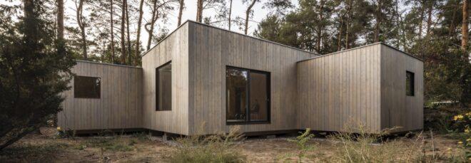 wood cabin with three cube volumes