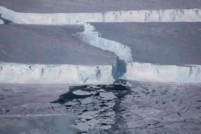 New sea ice forms in a rift created when the B-46 iceberg broke off from Pine Island Glacier