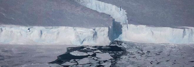 New sea ice forms in a rift created when the B-46 iceberg broke off from Pine Island Glacier