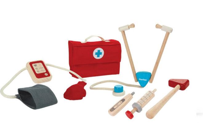 wooden doctor's kit toy set