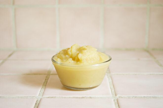 applesauce in small glass jar