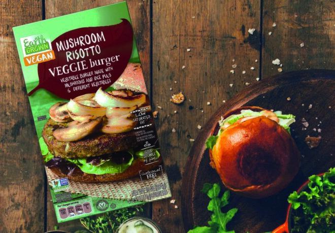 A box of Aldi Mushroom Risotto Veggie Burgers.