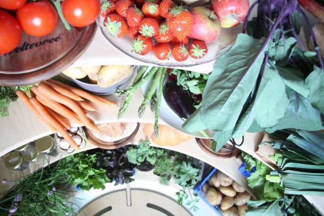 curved shelves full of fresh food