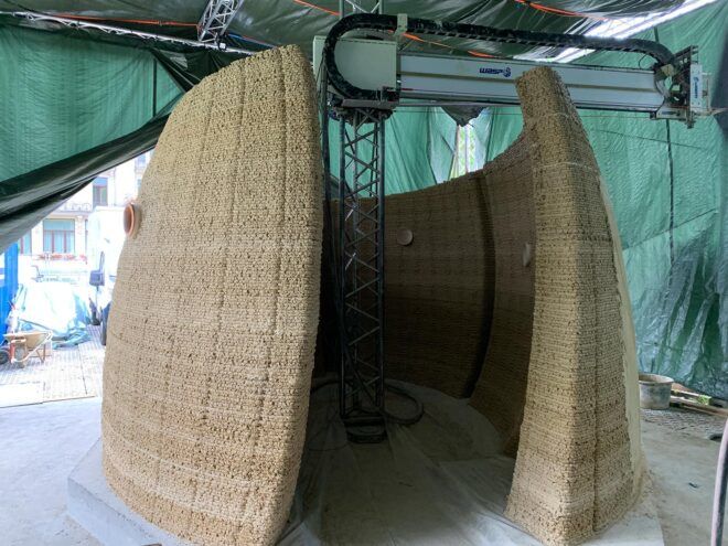 3D printer created curved walls of a tiny home