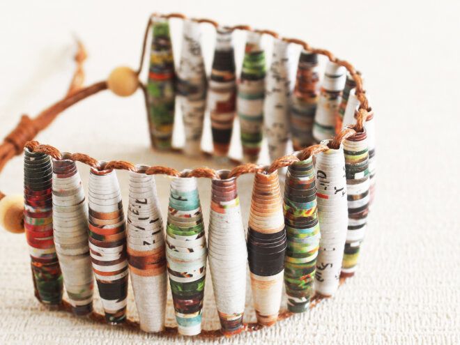 paper bead bracelet