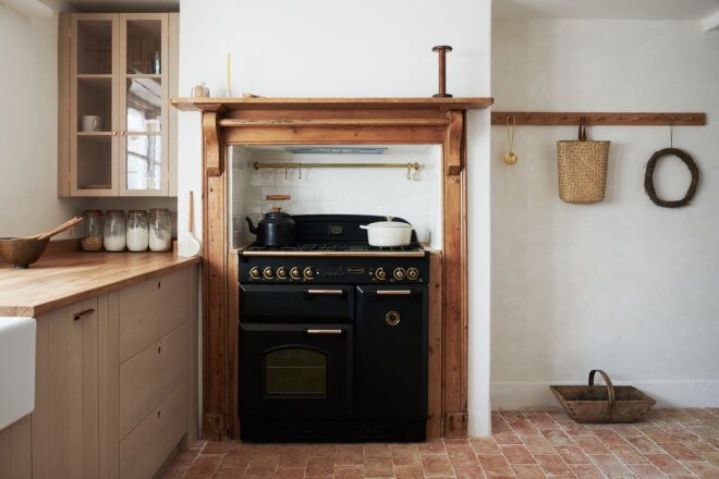 A black stove.