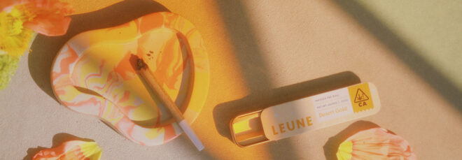 A marble ashtray with the LEUNE product next to it