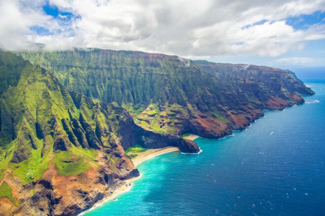 The ocean side of Hawaii