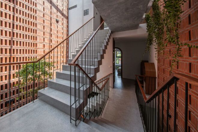 Open staircase between house and outside