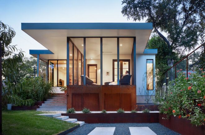 Flat roof home with thin, long windows